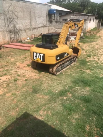 Escavadeira Cat 315 DL ano 2011