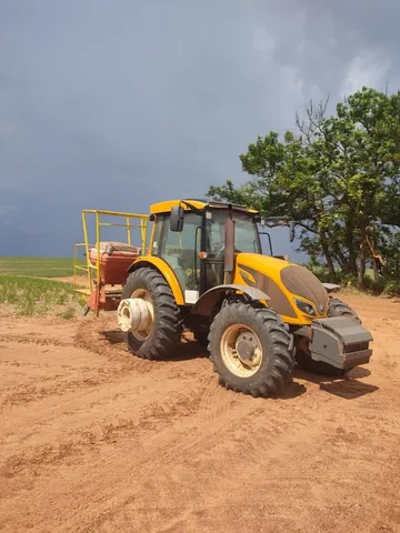 trator valtra modelo A134 cabinado ano 2021