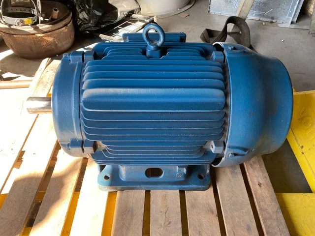 Motor Elétrico WEG 50CV 4P Trifásico Novo