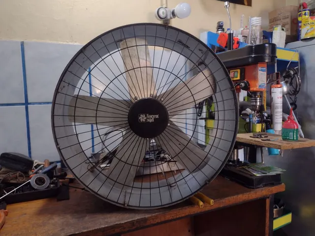 Exaustor 50 cm na caixa bifasico
