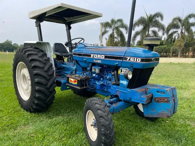 Trator Agricola New Holland 7610 - 1993
