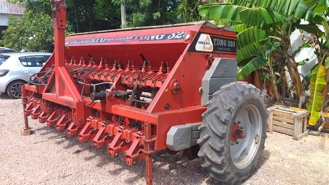 Semeadora TDNG 320 Semeato com 20 linhas 