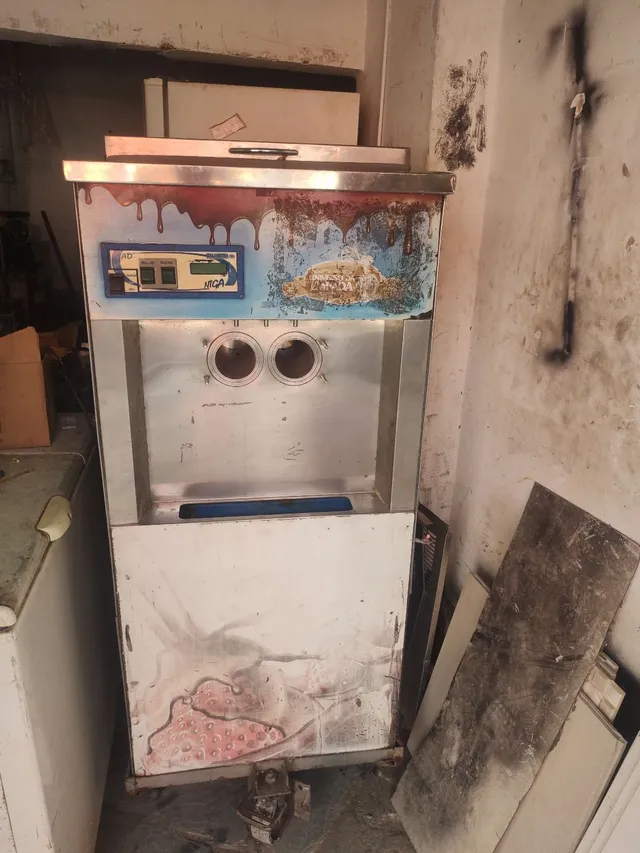 Máquina sorvete com defeito 