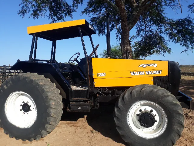 Valtra 1280