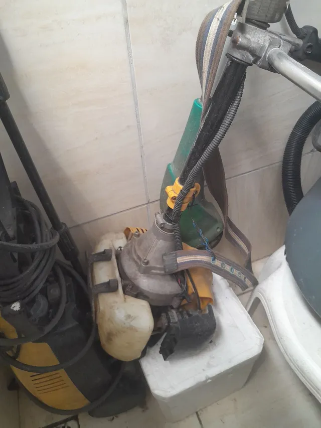 Contador a gasolina 98864.15.61valor 700 reais 