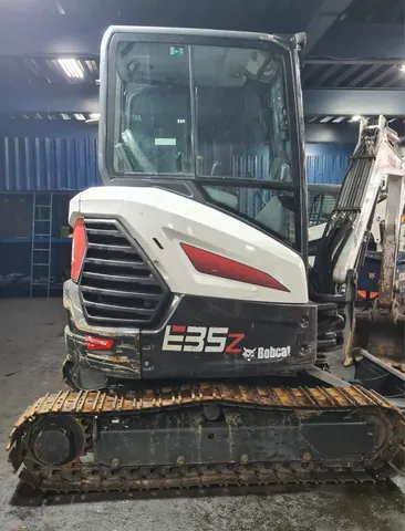 Miniescavadeira Bobcat E35z 2022 1222.5hs Fechada+ar+est Aço