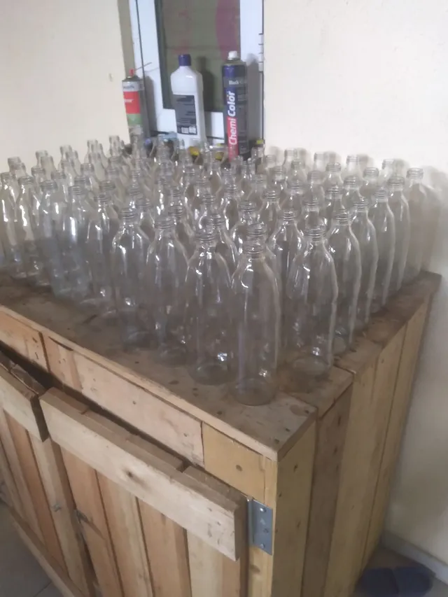 Garrafa de vidro 500 ML maguari.. 2.00 reais