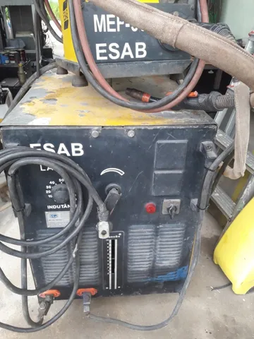 Mig Esab Lab 320 com cabeçote externo