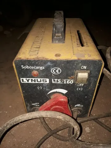Vd está máquina de solda lynus 