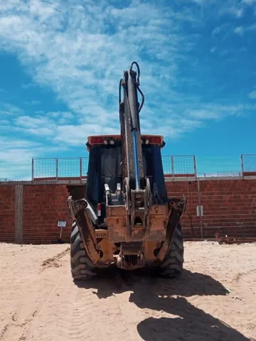 Retroescavadeira Jonh deere 4x4 2015 unico dono