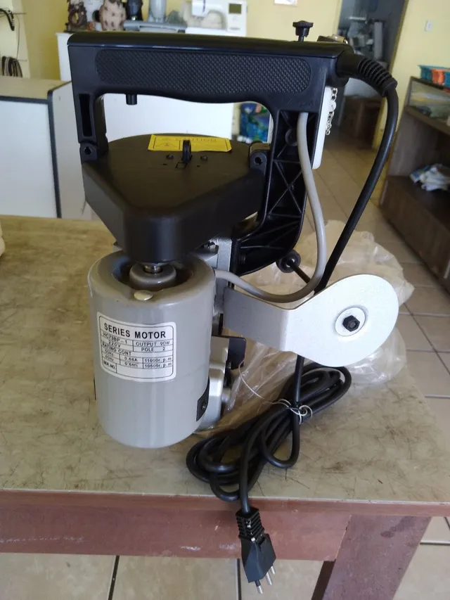 Máquina de costura boca de saco bracob