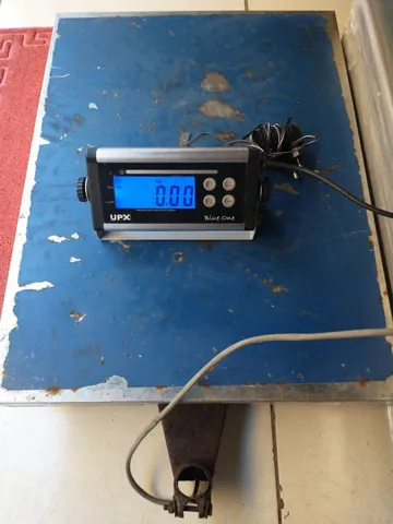Balança Upx 300 Kg. Bateria / Base 44 Por 60 