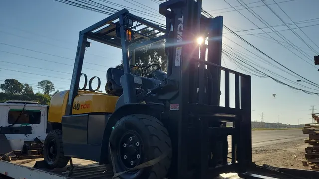 Empilhadeira TCM 4,0T