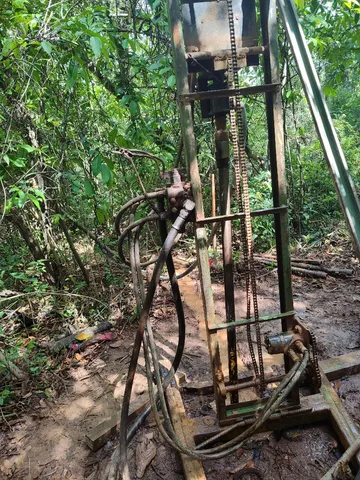 Máquina de poço artesiano 