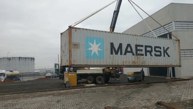CONTAINER 12 METROS PADRÃO