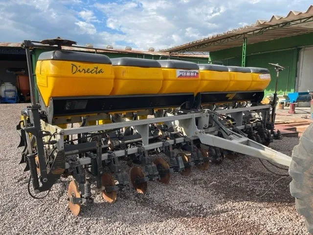 Plantadeira Baldan 12 Linhas PP Solo 5000 ano 2007
