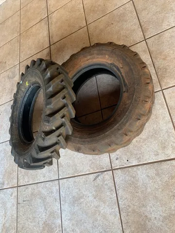 Pneus 7.50-16 