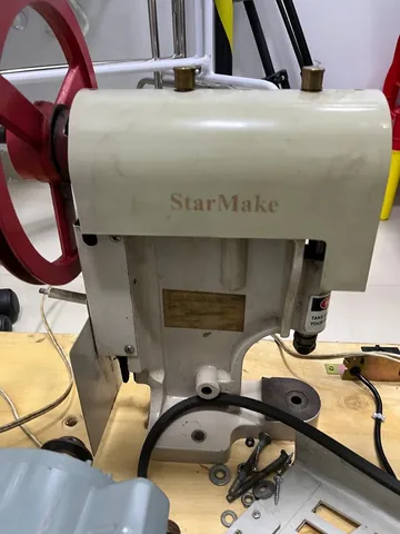 Máquina elétrica para Botão de pressão 
