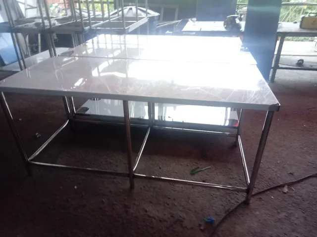Mesa industrial queima de estoque