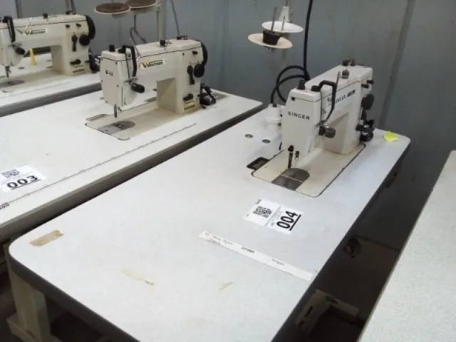 Máquina Zigue Zague Singer 9mm