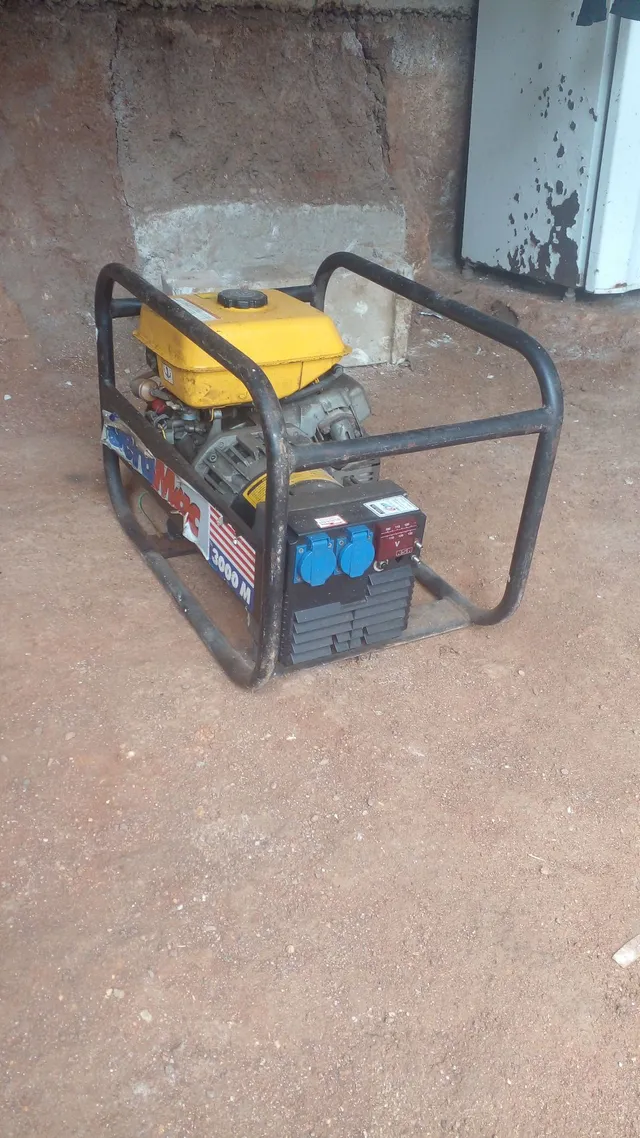 Vendo gerador geramac 3000m