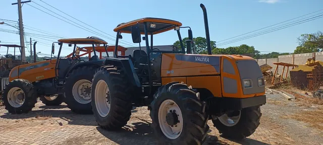Trator Valtra BM110 2006