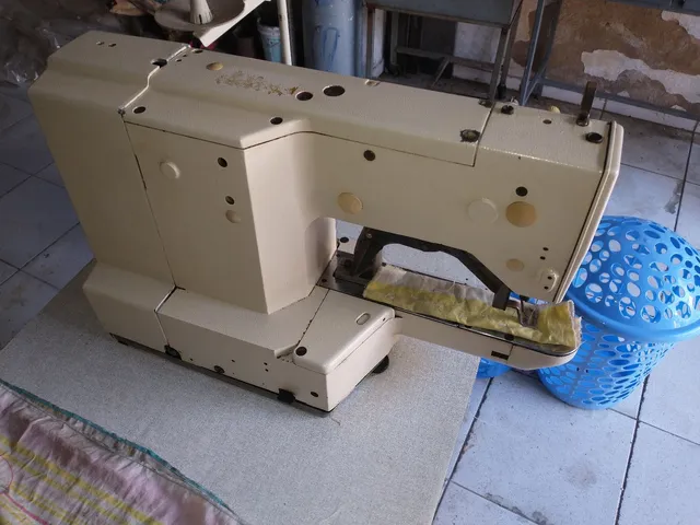 Máquina de costura 