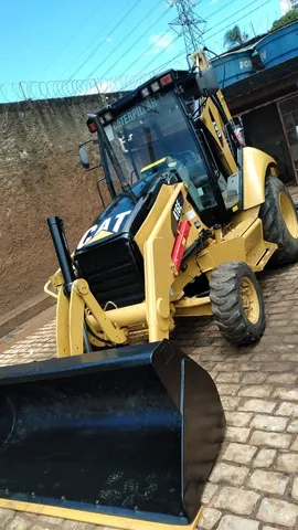 Retroescavadeira caterpillar 4163 2010 revisada n case newholland jcb volvo 
