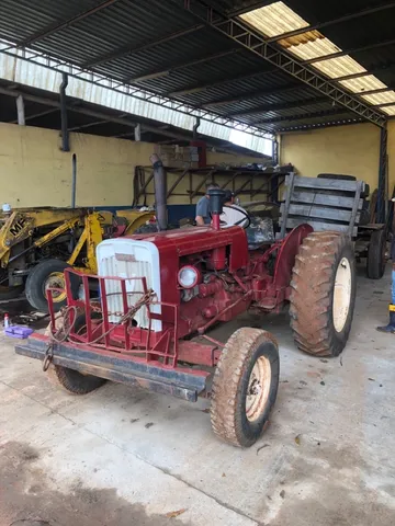 Trator Valmet 