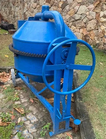 Betoneira 400 litros