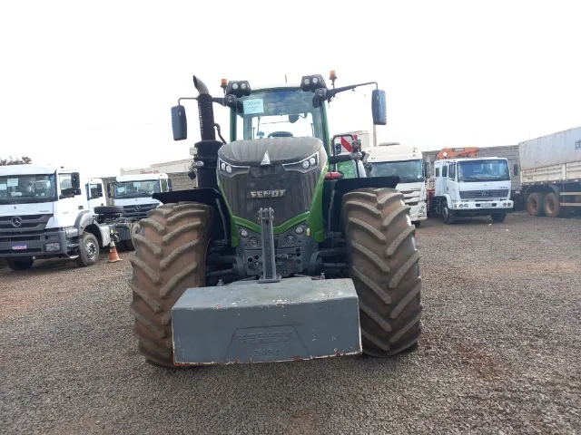 Trator Fendt Vario 1046 CV 476