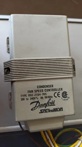Variador De Velocidade Danfoss Ventilador 3 X 400v Rge-z1q4-