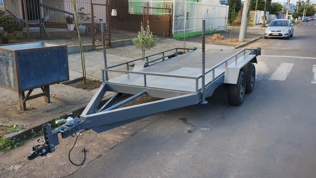 Reboque trucado "2 eixos"