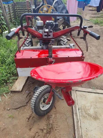 MINI TRATOR AGRICULA,TIPO TOBATA. 