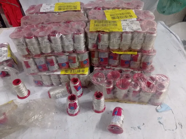 200 cones de linha coats sylko lacradas bordado preço para limpar galpao