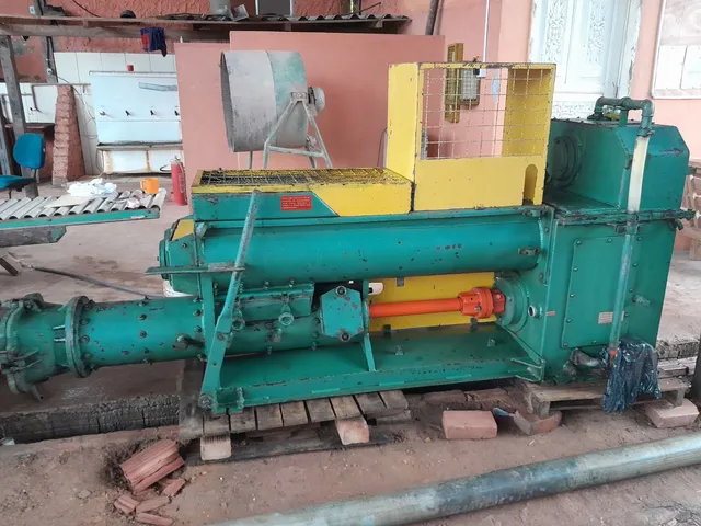 Maromba MM 23 Man e Laminador semi-zero (Maquina p Fazer Tijolo OLARIA CERÂMICA)