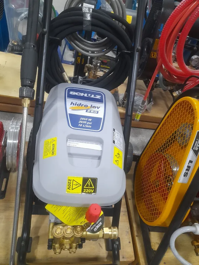 LAVA JATO PROFISSIONAL 2950W 220V