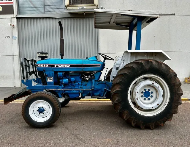 TRATOR FORD 4610