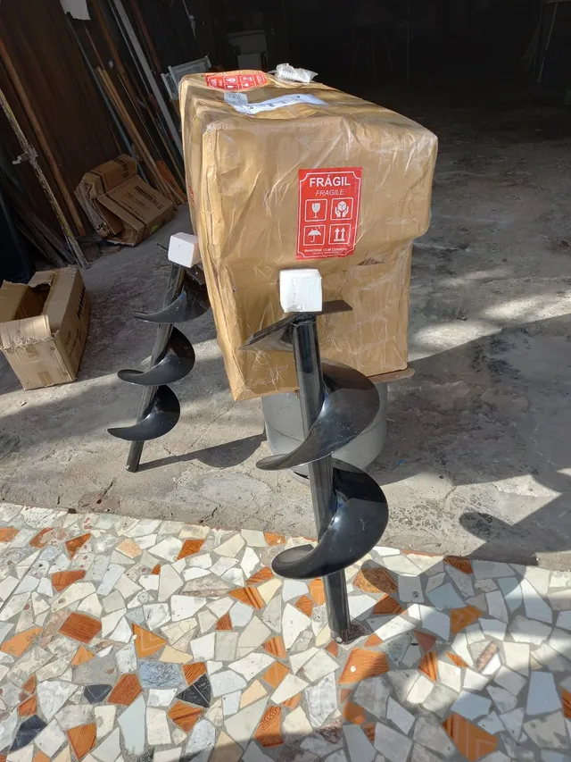 FURADOR DE SOLO.