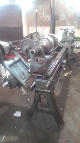 Torno mecânico de correia 