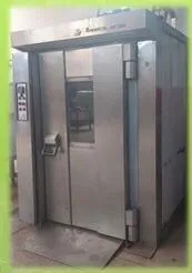 Vende-se Forno Rotativo Petitng 8.64 GAS Perfecta Curitiba