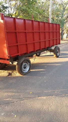 Carreta basculante agrícola 