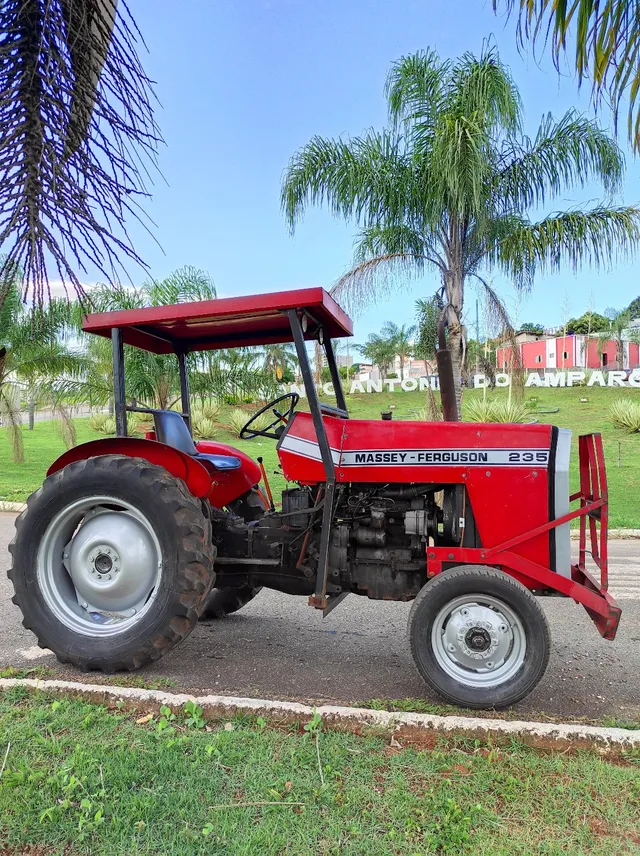 Massey Ferguson 235 CAFEEIRO 
