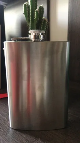Cantil Porta Bebida DE Bolso 210 e 500 ml Inox