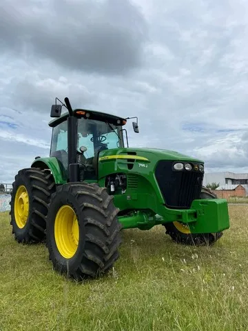 Trator John Deere 7195J