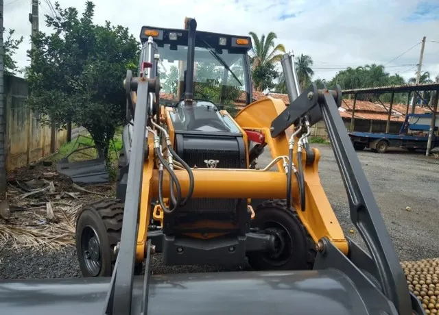 Retroescavadeira case 580n 4x4 2021