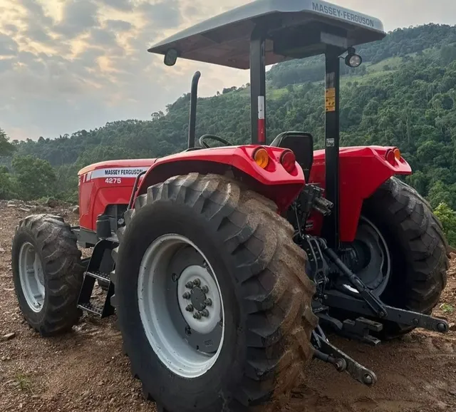 Massey Ferguson 4275