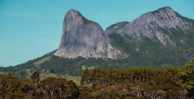 Área com vista privilegiada em Pedra Azul