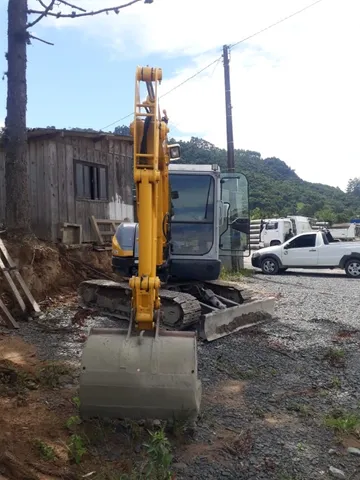 Mini Escavadeira 5.5 toneladas New holland 5.5 2014