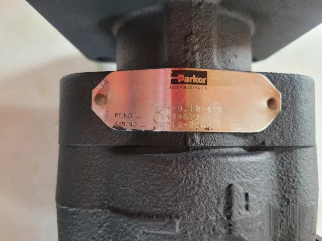 Bomba Principal da Retro escavadeira 580N (NOVA)